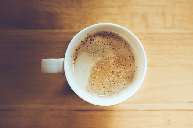 Uz visoki krvni tlak mogu li piti kavu? Koliko kofeina ima u kavi