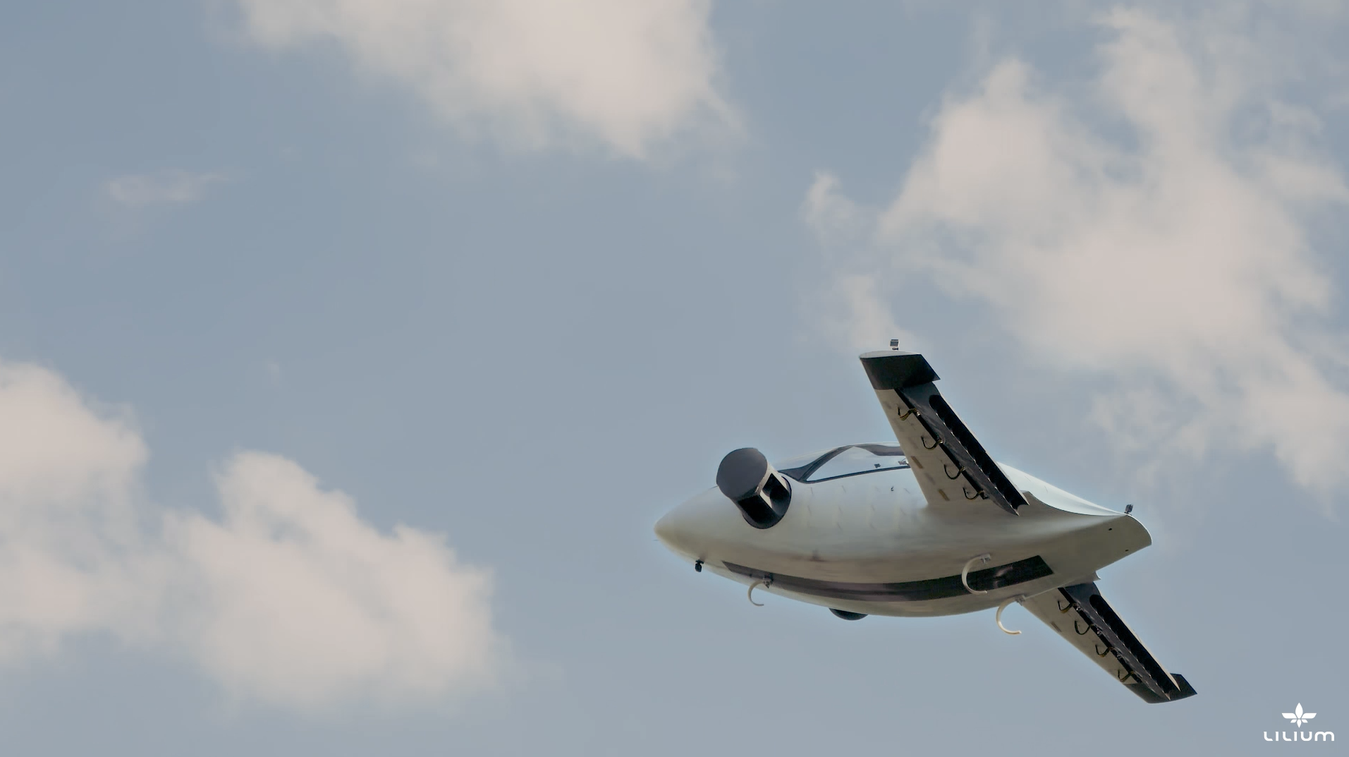 Lilium Jet prilikom ubrzanja u letu