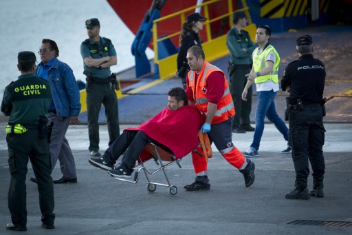Nakon požara na trajektu u Španjolskoj svi putnici su evakuirani Jaime Reina/AFP 
