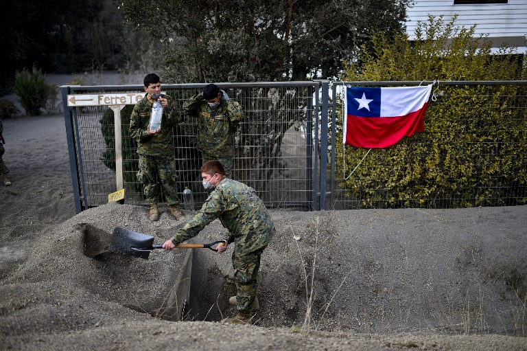 U čišćenju pomaže i vojska, foto AFP