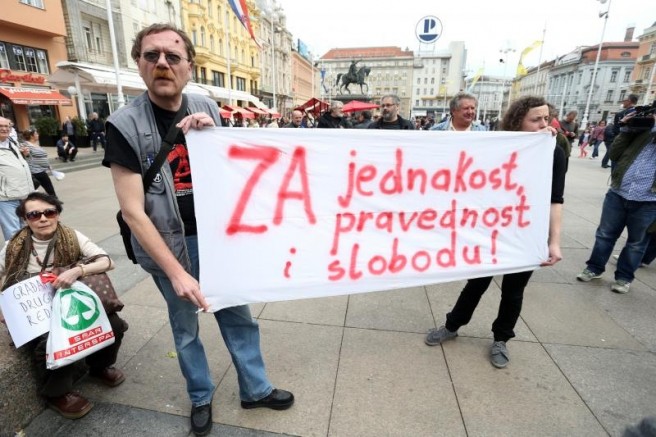  Prosvjednici protiv šatoraša okupili su se na Trgu bana Josipa Jelačića. Petar Glebov/PIXSELL