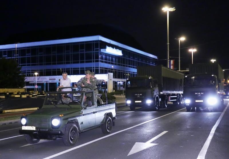 Pripreme za vojni mimohod u Zagrebu povodom obljetnice vojne akcije Oluja na Aveniji Vukovar ispred KD Vatroslav Lisinski