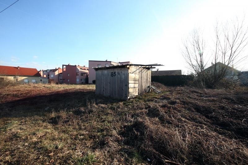 Straćara na zemljištu koje je Crnoja dobio od Grada Samobora da na njemu izgradi kuću