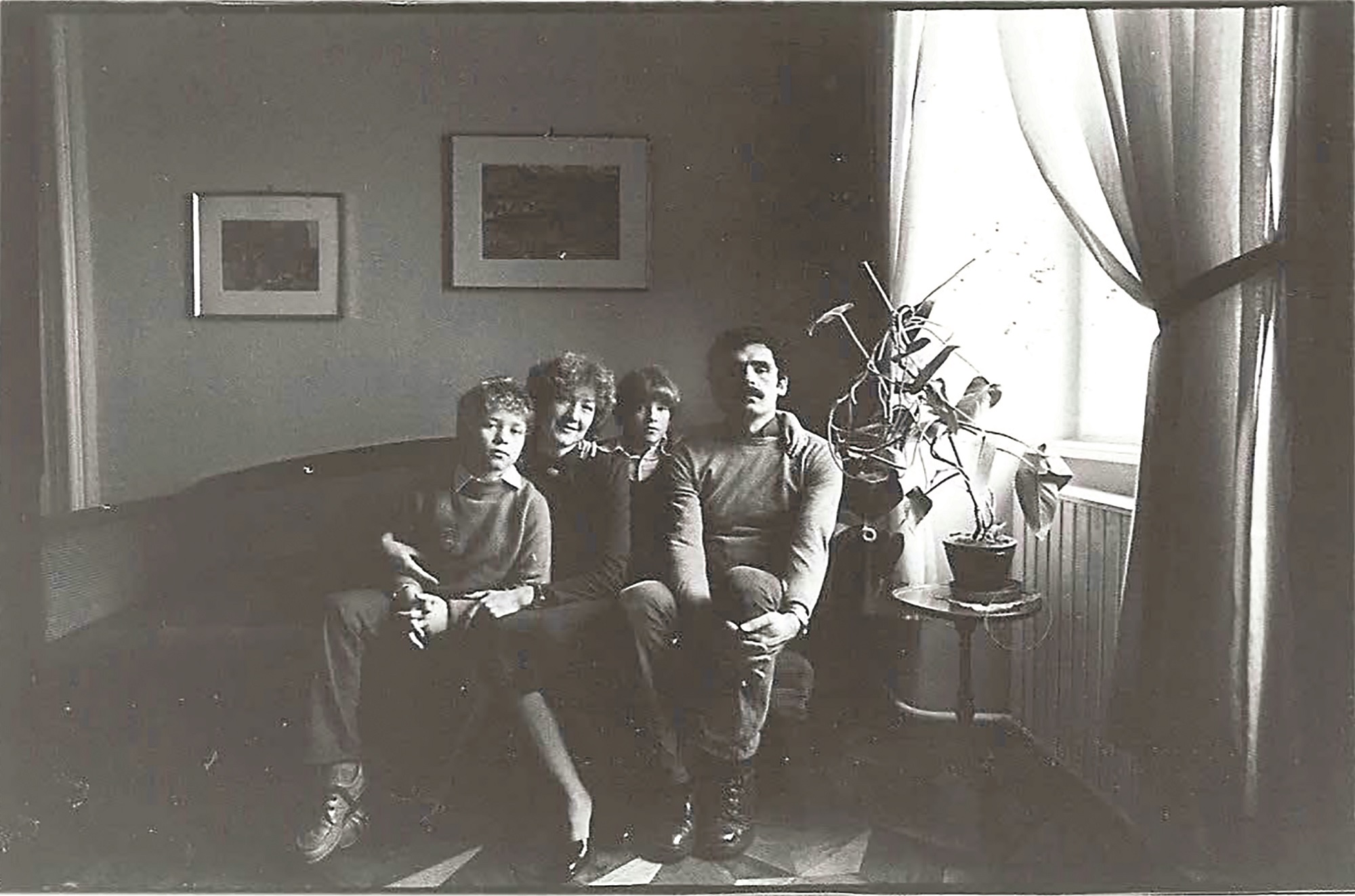 Francetići 1979. godine: Divna, Hana, Nikola i Igor (snimio Andrija Zelmanović)