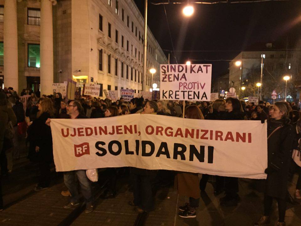 Noćni marš – 8. mart večeras je u Zagrebu okupio više od 500 feministkinja i njihovih podržavateljica i podržavatelja u borbi za prava žena. Foto: Mihovil Radauš