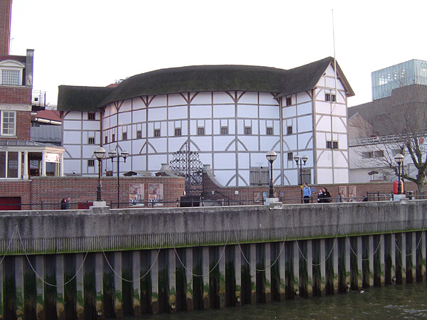 Rekonstruirano kazalište Globe