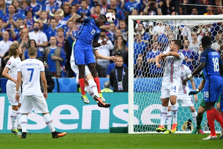 Paul Pogba zabija drugi gol Islandu