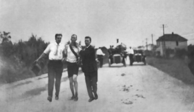 Thomas Hicks na maratonu 1904. godine