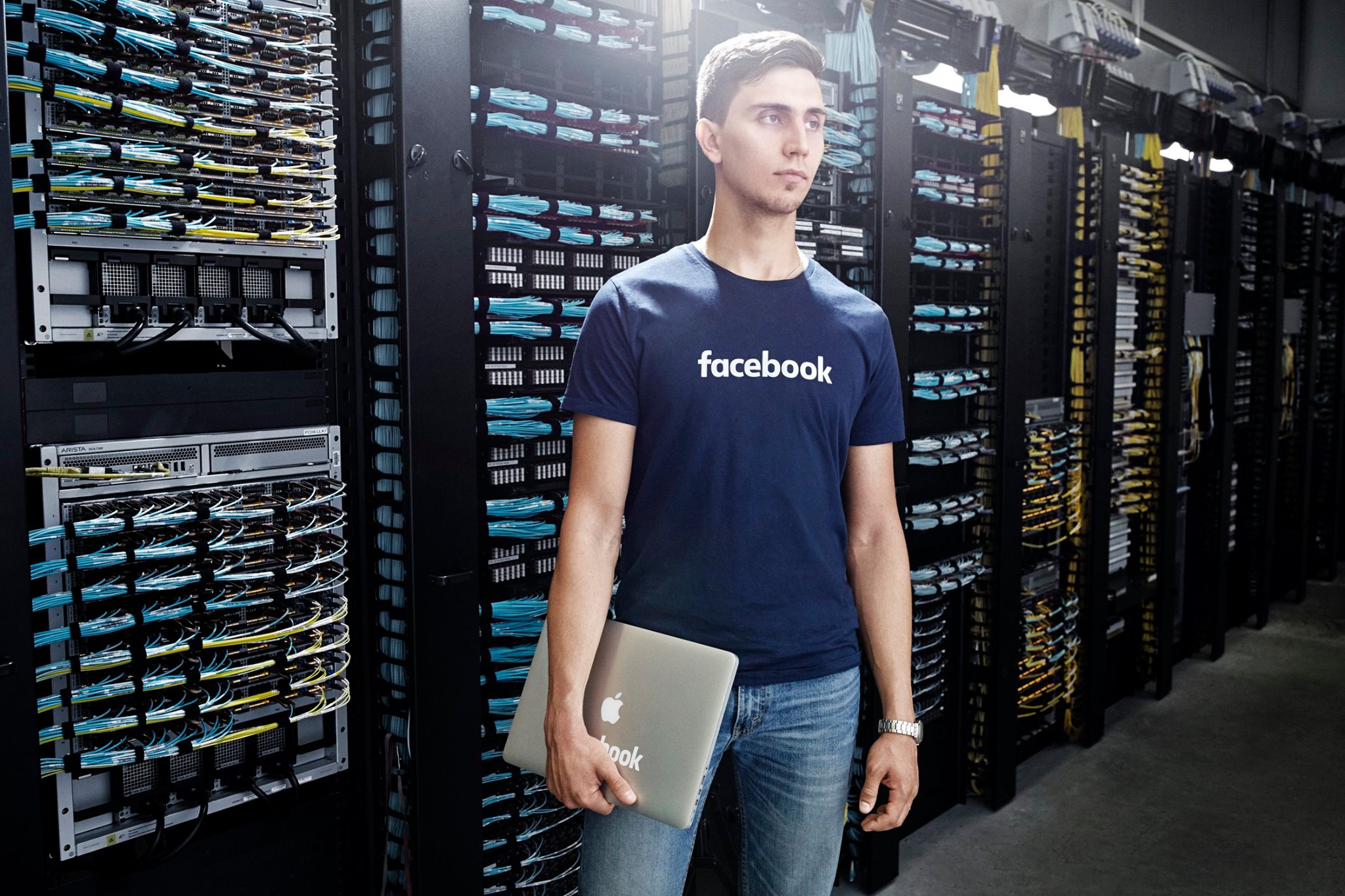 faceboog-employee-mark-zuckerberg