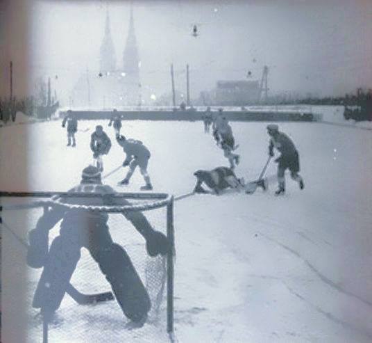 Hokejaška utakmica Mladost-Ljubljana 1950. godine na Šalati