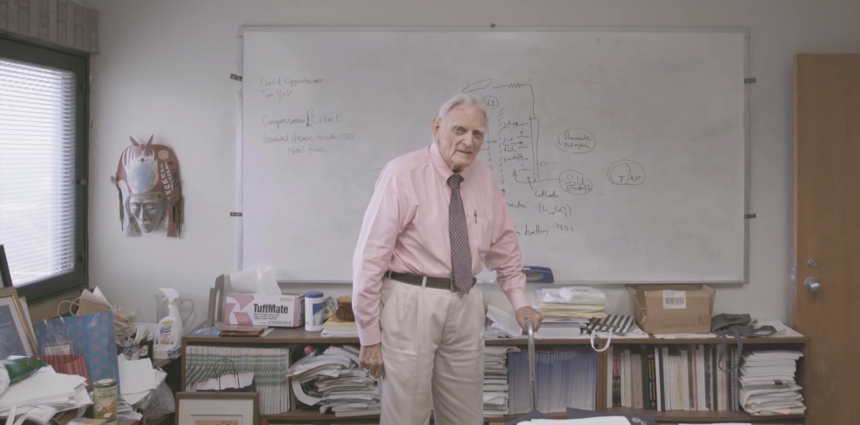 94. godine, i dalje radi