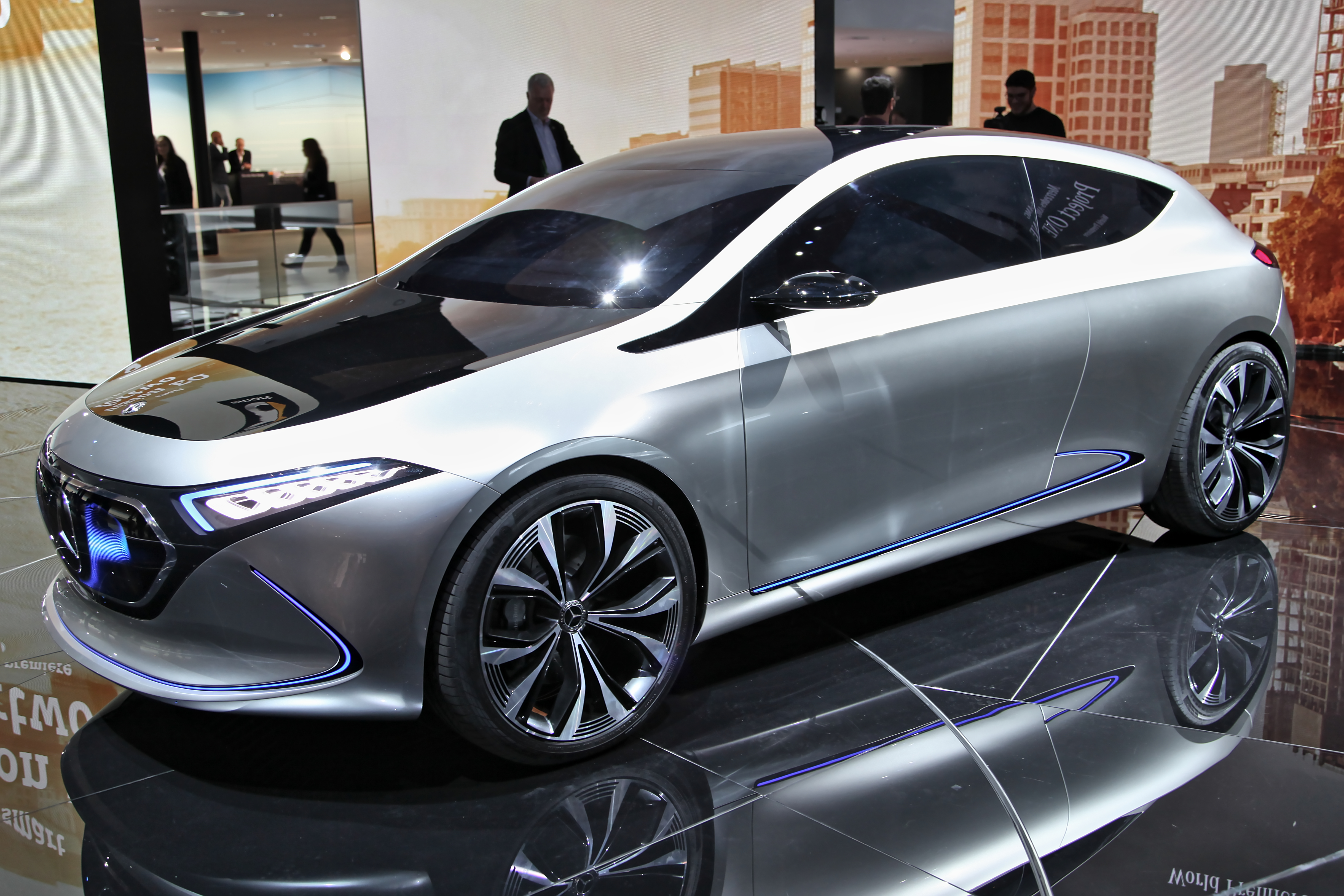 Mercedes-Benz je još 2016. godine na pariškom automobilskom salonu predstavio i model EQA, kompaktni elektromobil koji dijeli neke karakteristike sa SUV-om EQC. Trenutno se ne zna kada će se na tržištu pronaći serijska verzija, no najavljeno je da će Mercedes do 2022. godine imati desetak elektromobila u ponudi, u koje spada i EQA. U najavi koncepta naveden je domet od 400 kilometara, s baterijskim kapacitetom od 60 kWh. Čini se dakle, da je EQA zamišljen više kao gradski automobil, nalik A-klasi.