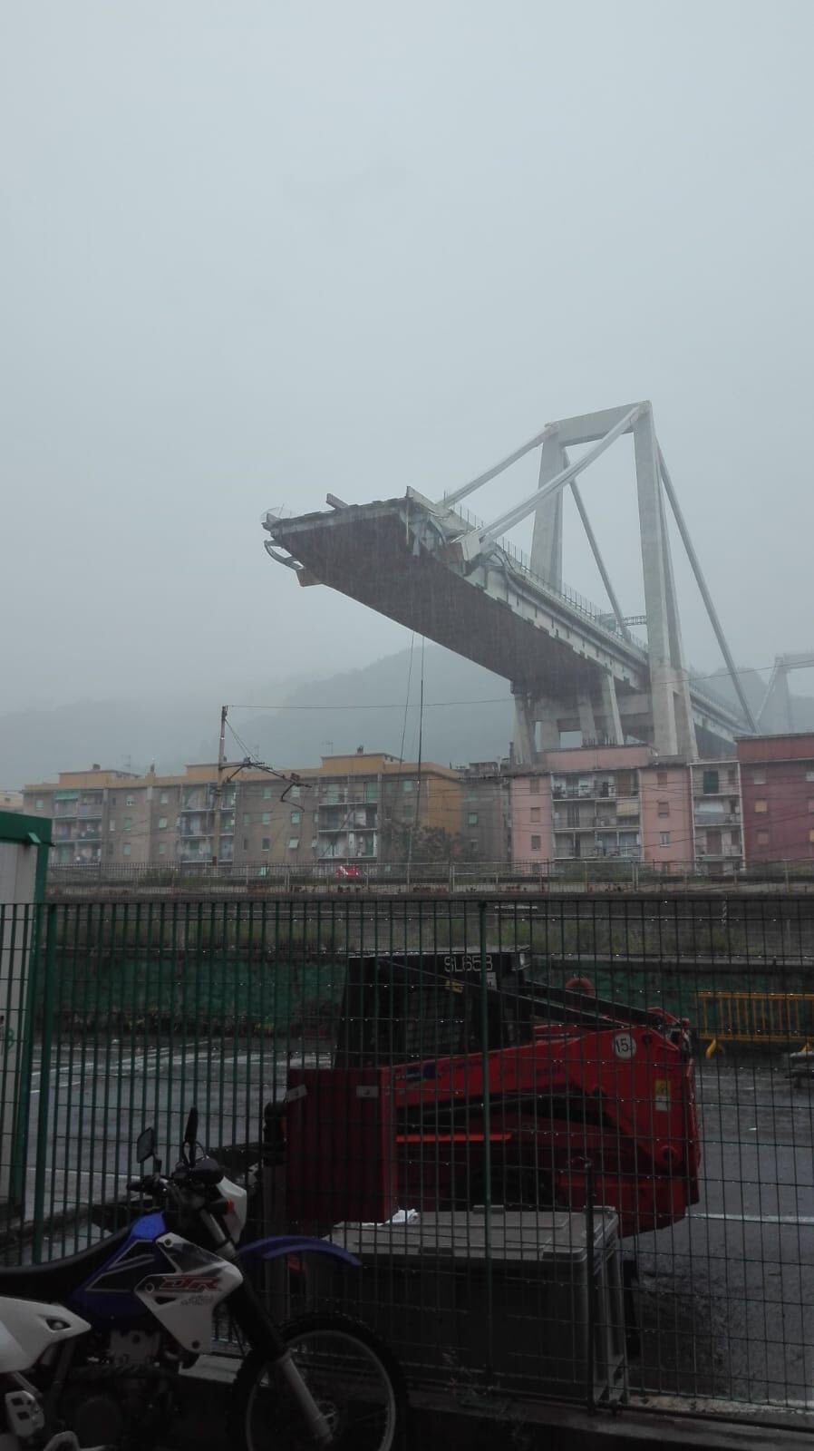 Vijadukt je rekonstruiran 2016. godine, a iz talijanskih autocesta su izjavili da su za vrijeme urušavanja izvodili neke radove na temeljima vijadukta. Također tvrde da je most bio pod konstantnim nadzorom.