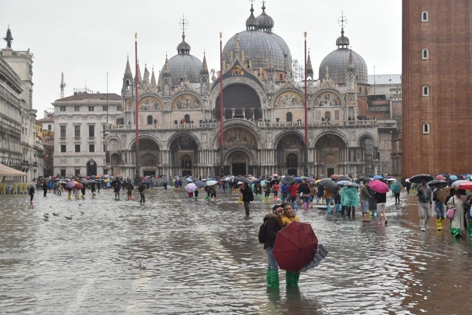 Iako su poplave u Veneciji relativno česta pojava, ovotjedna je zbilja bila užasna. 