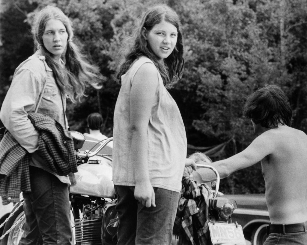 Glasine postoje, no ne i dokazi, da su se na Woodstocku rađale bebe. Potraga i dalje traje, a zasad nitko nije priznao da je rođen na festivalu, iako je vrlo vjerojatno da su mnogi tamo začeti. 
