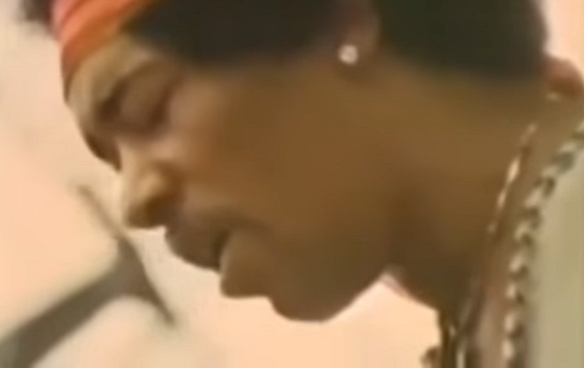 Jimi Hendrix odsvirao je svoju legendarnu verziju američke himne.