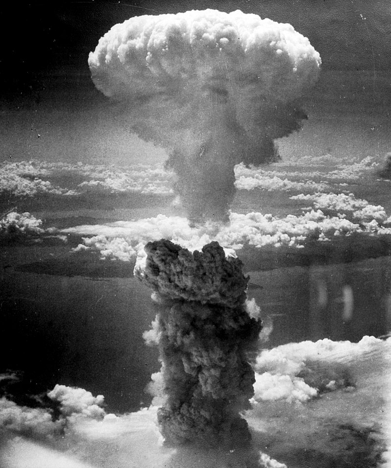 Na te uvjete je SAD odgovorio bacanjem druge atomske bombe 9. kolovoza, tri dana nakon Hirošime. Isprva je cilj trebao biti grad Kokura, no zbog lošeg vremena, Nagasaki je postao nova meta. Glavni cilj je bio koncern Mitsubishi, no bomba "Fat Man" ga je promašila za dva kilometra. Unatoč toga, bomba je uništila pola grada Nagasakija. Detonirala je na visini od 470 metara, ubila 22 tisuće osoba, a 39 tisuća ljudi je umrlo od posljedica radijacije.