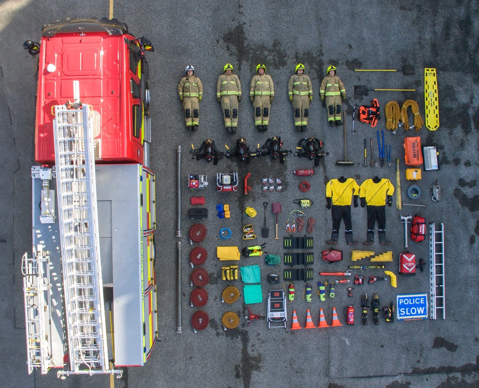 Vatrogasci i ekipa za spašavanje iz West Yorkshirea