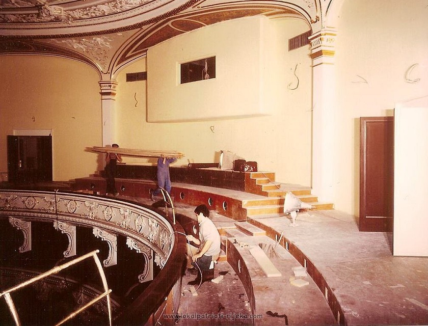 Kazalište je bilo zatvoreno 12 godina sve dok obnova nije završena 1981. godine