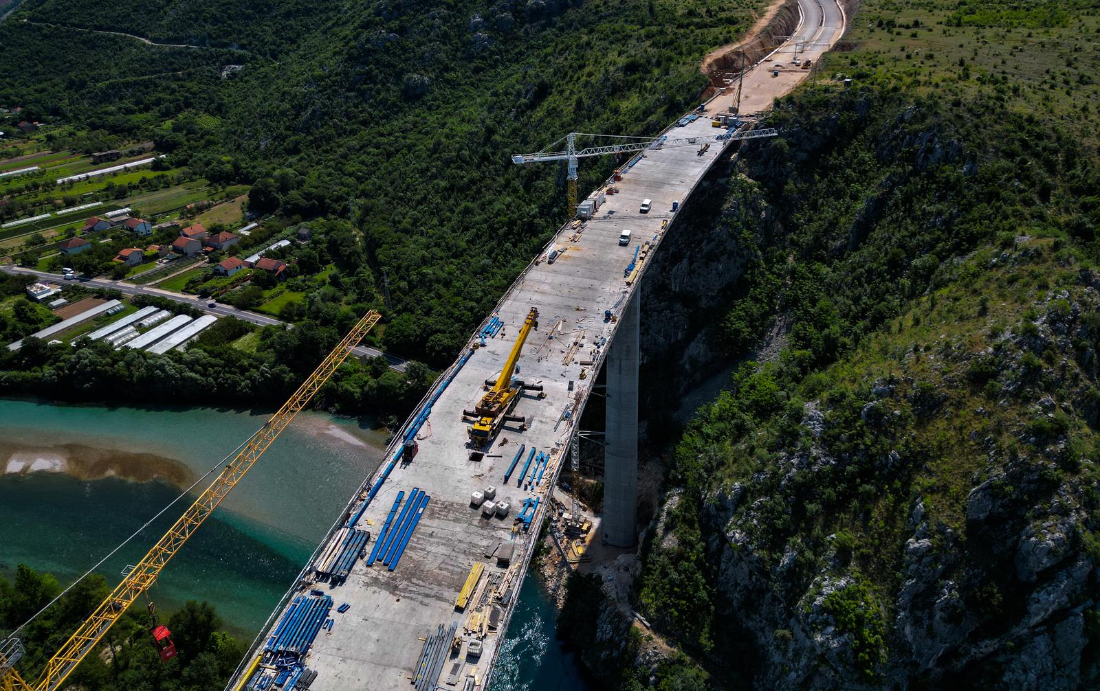 Ovaj most je najveći objekt na koridoru Vc koji prolazi kroz BiH od Save na sjeveru pa do granice s Hrvatskom na samom jugu. Foto: Denis Kapetanovic/PIXSELL