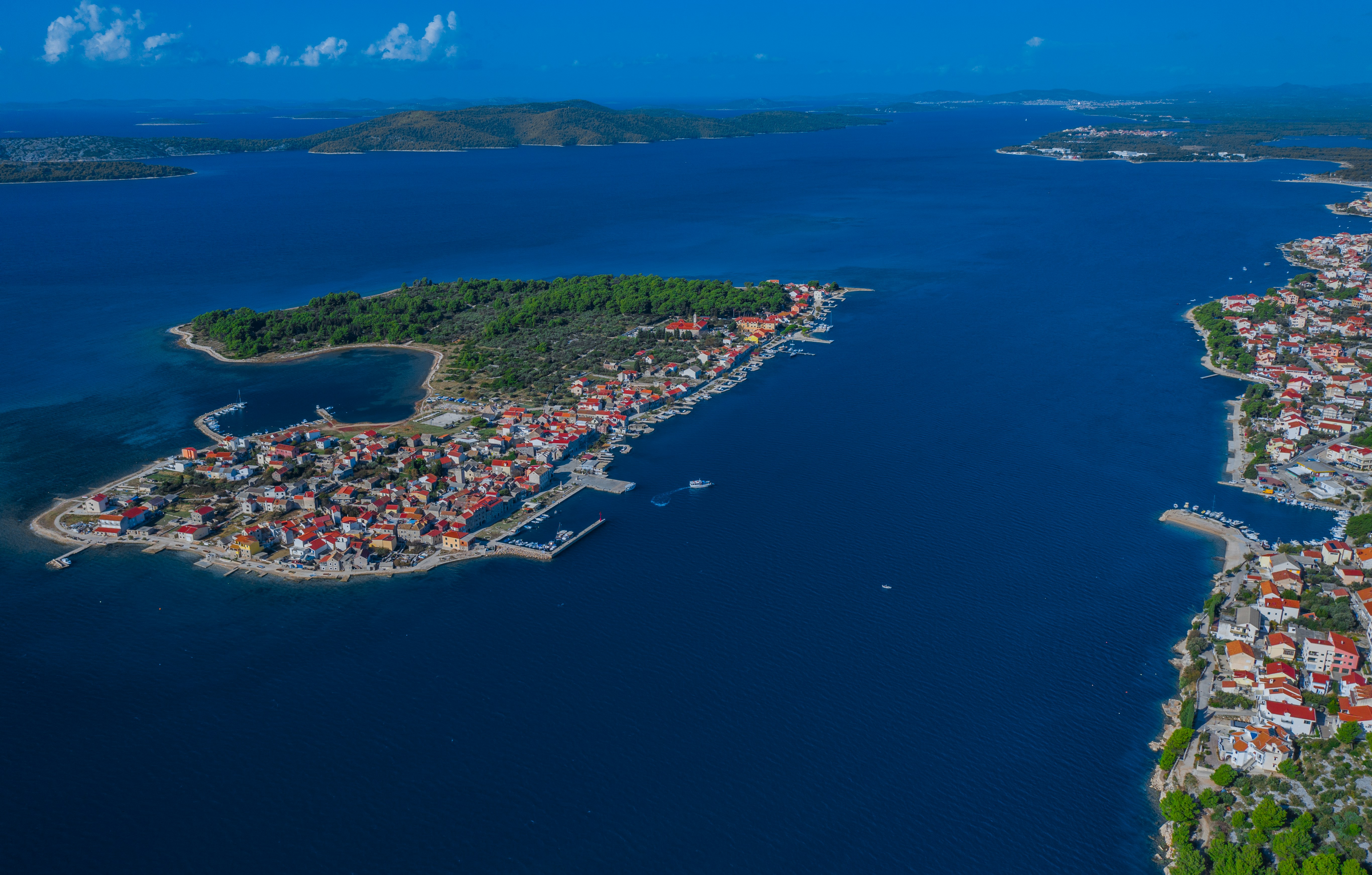 najmanji hrvatski otok krapanj