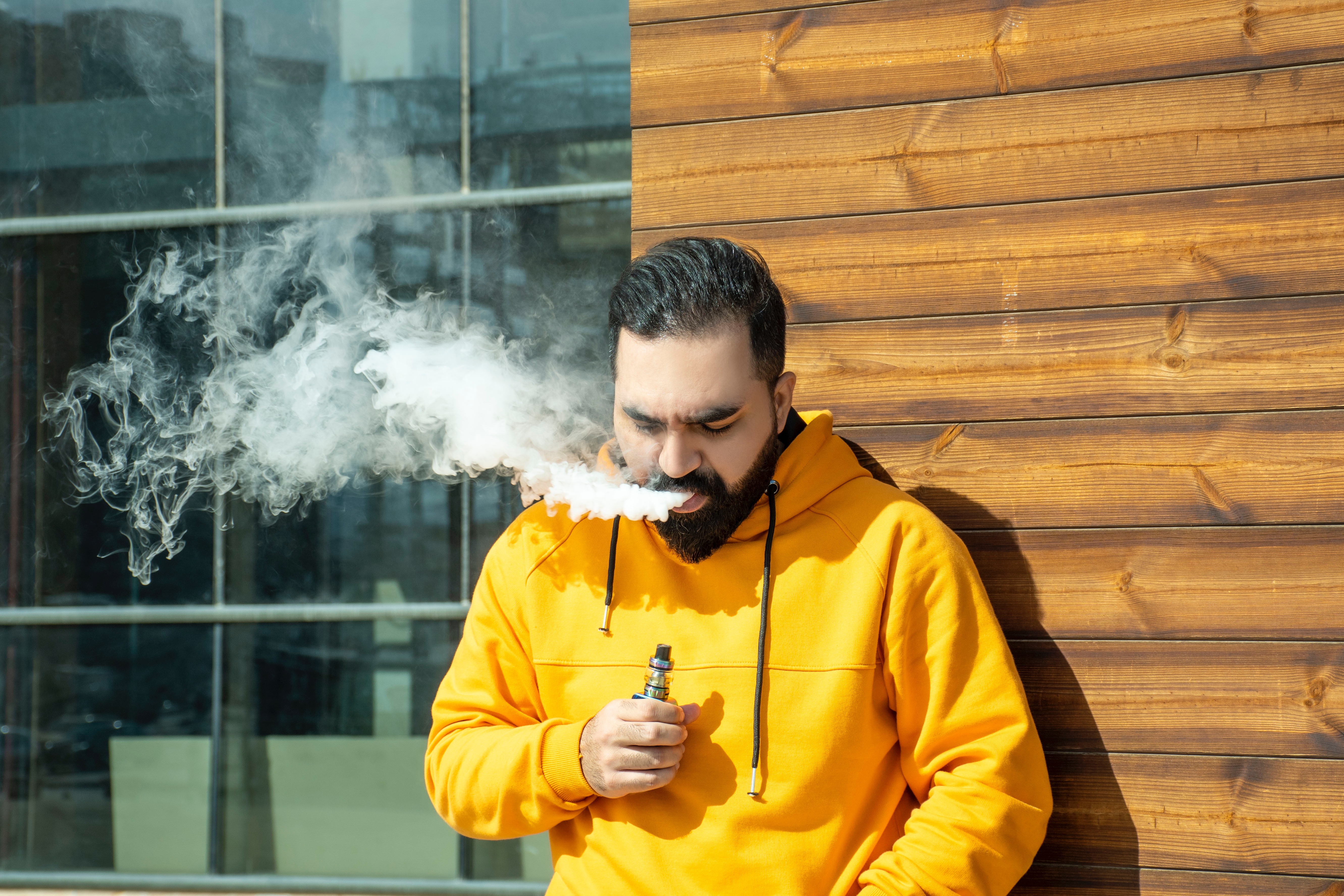 E-cigarete: Koje su nuspojave i posljedice po zdravlje?