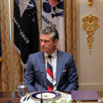 Svi pričaju o kravati koju je Trumpov ministar rata nosio na sastanku sa Zelenskim