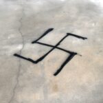 Zašto policija tako očajnički izbjegava reći da je u Makarskoj nacrtan kukasti križ