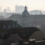 Zagreb se guši u magli i smogu, stručnjaci upozoravaju: ne trčite i ne vježbajte vani