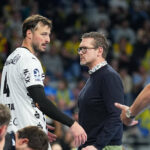 Junački potez. Ludom Duvnjaku vraćali dislocirani prst, a on se vratio na teren i pobijedio u drami