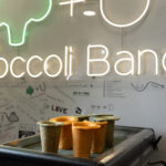 Broccoli Band je novo cool mjesto u staroj Vlaškoj gdje možete probati juhe u jestivim čašicama