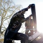 Ludi uvod u boksački spektakl. Chisora tenkom stigao na konferenciju