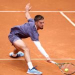 Dino Prižmić prvi put izborio nastup na zemljanom Masters 1000 turniru. U 1. kolu čeka ga bivši finalist Wimbledona