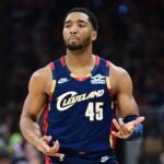 Počelo je NBA doigravanje, Mitchell i Harden odveli Cleveland do prve pobjede u seriji