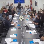 Viralna snimka. Sjednica u Grudama umalo se u dvije sekunde pretvorila u MMA obračun