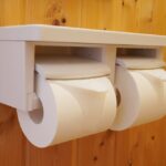 Zašto je kraj role papira u hotelskoj sobi uvijek savijen u trokut, usmjeren prema dolje?