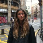 Zaboravite raspravu o razdjeljku na stranu ili po sredini, upravo se nosi jako kul messy part