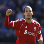 Video. Van Dijk u 100. minuti odlučio gradski derbi i odveo Liverpool nadomak plasmana u Ligu prvaka