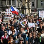 Veliki prosvjed u Pragu: Česi se protive ukidanju pristojbi za javne medije