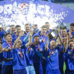Igrači ponijeli trofeje i popeli se na Sjever. Pogledajte sjajne kadrove Dinamova slavlja duple krune