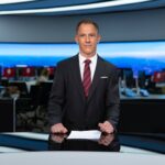 Nakon odlaska Petra Pereže na RTL, novi voditelj Dnevnika Nove TV je sportski novinar Stipe Sladoljev