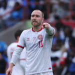 Christian Eriksen opet se srušio na travnjaku, ali je pri sv