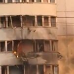 Video. Ukrajinci stotinama dronova zasuli Moskvu, pogodili važnu rusku čeličanu, gori i stambena zgrada