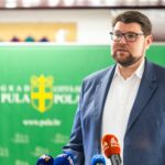 Grbinu se raspala koalicija u Puli: dvije vijećnice odlaze, vlast ostaje bez presudnih glasova