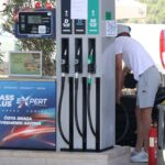 Gužve uoči poskupljenja, na nekim pumpama povremeno i nestašice. Petrol: ‘Privremeno ne prodajemo plavi dizel’