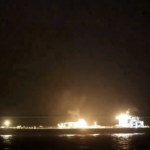 Nova, opasna faza rata: Saudijski tanker u plamenu nakon raketnog udara, Hutisti poručuju da je blokada počela