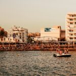 Znate li kako je Ibiza postala svjetska prijestolnica zabave? Sve su započeli hipiji