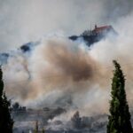Maloljetnici kod Kaštela palili papiriće i bacali ih u suhu travu. Požar krenuo prema kućama