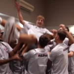 Hajduk podijelio dirljive scene iz svlačionice. Pukštas zahvaljivao svojoj ‘braći’, ona ga digla u zrak