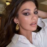 Smoky eye se ponovno vraća, ali u nešto blažim smeđim nijansama